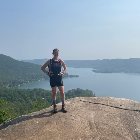 Meet your Posher, Claire - Picture 2 of 4